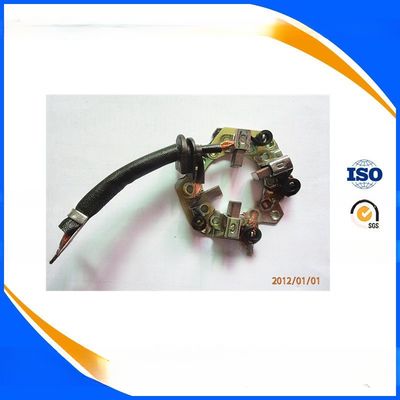 OEM 23378-0M300 الفرشاة الكربونية المختلفة للسيارات لشركة NISSAN Sunny N16 SR20