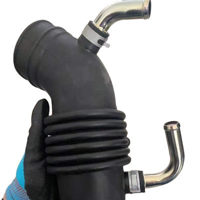 16578-VB001 OE NO. خرطوم إدخال الهواء لشركة نيسان باترول TB45 4.5L 6 سلينات البنزين 1997-2004