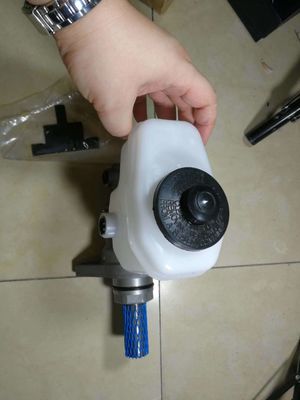 HINO Car Make Brake Master Cylinder 47208-60030 لـ RHD تويوتا برادو KDJ/GRJ/RZJ120