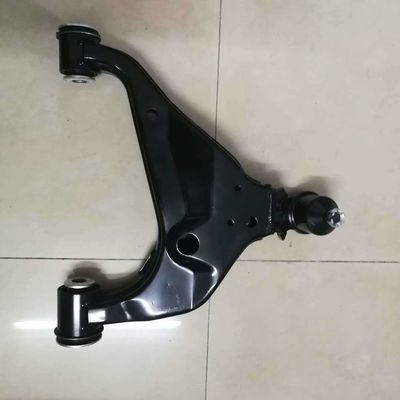 التجميع الفرعي للذراع السفلية الأمامية لـ Toyota Hilux VIII Pick Up 48068-0K090 48069-0K090