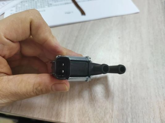 صمام التحكم في التطهير لشركة ميتسوبيشي 02-03 لانسر كولت أوتلاندر جالانت ليجنوم MR507781