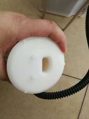 مرشح وقود داخل الخزان رقم 77024-42011 مع ورق مرشح مستورد لـ Toyota Lexus NX Rav4